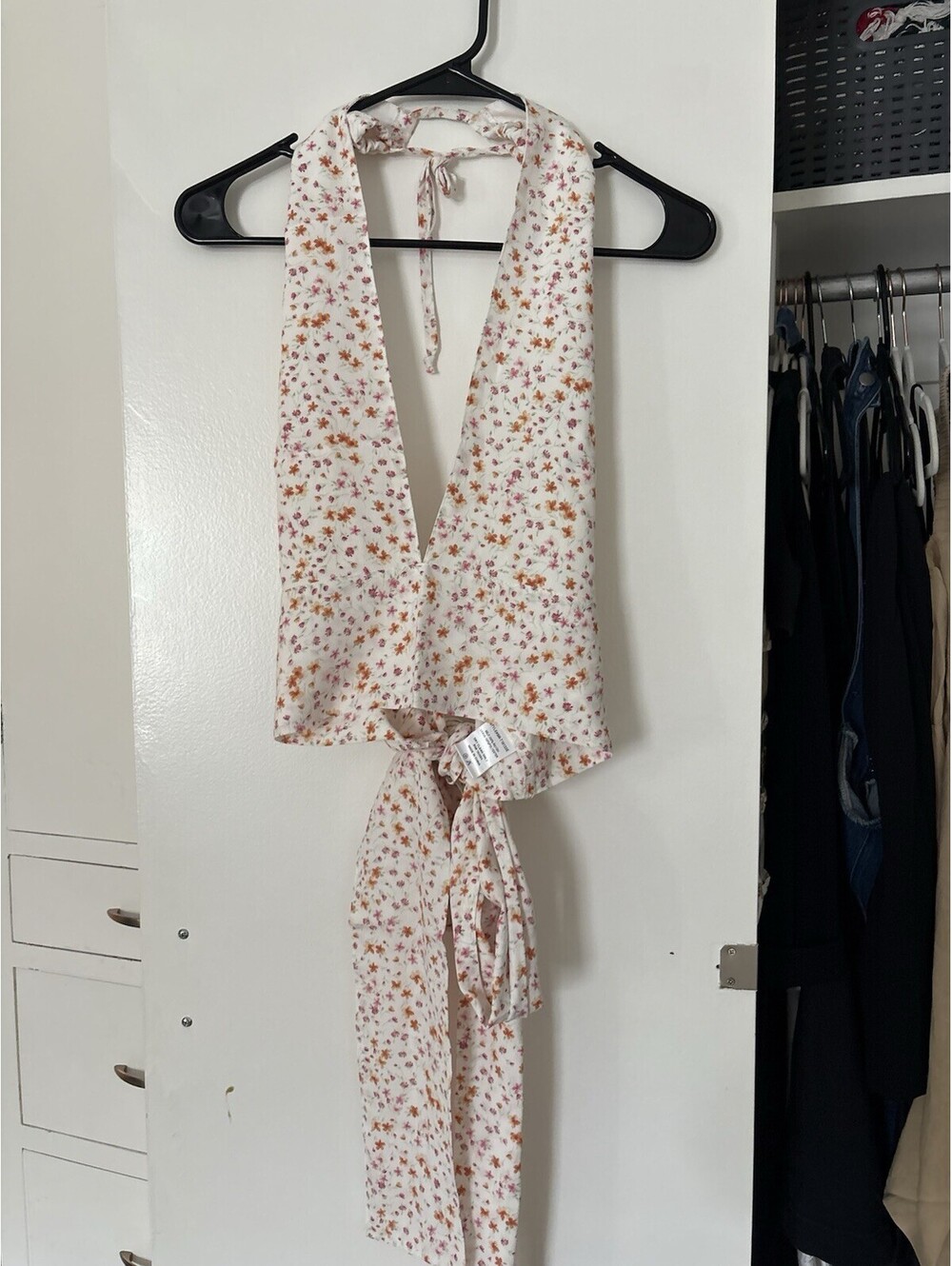 Brand New Without Tags Style Moon Floral Halter Top Open Back